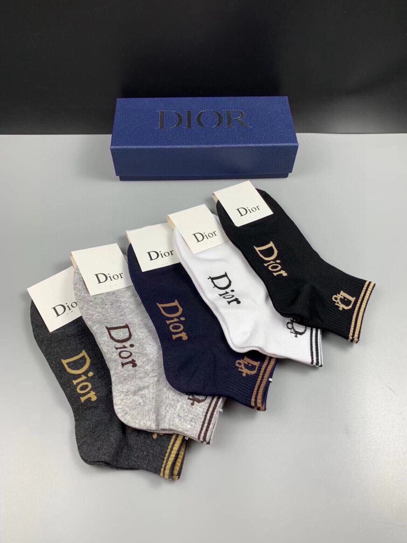 DIOR